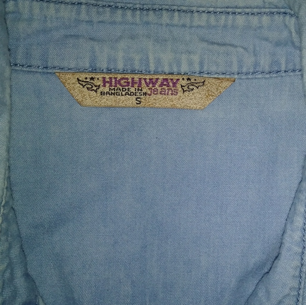 Denim Crop - Picture 3 of 3